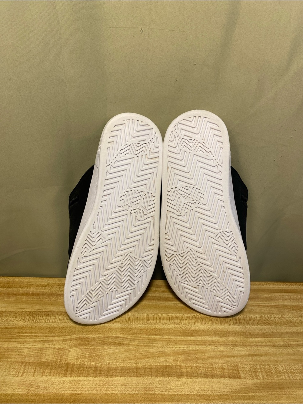 Jordan Flight Mens Ls Slide Sandals Slippers Black White size 13 (Read) - Picture 3 of 6